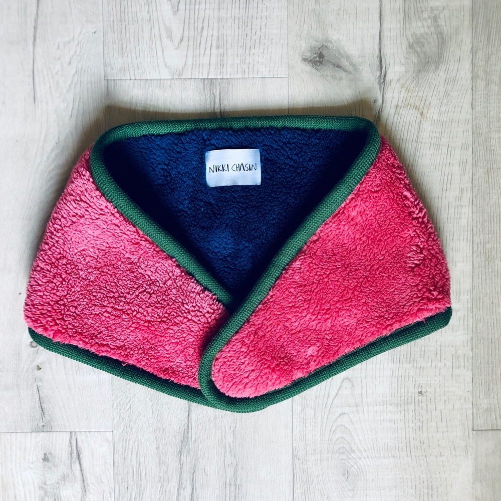 Plush Colorblock Scarf in Navy, Pink & Green - Picture 4 of 6
